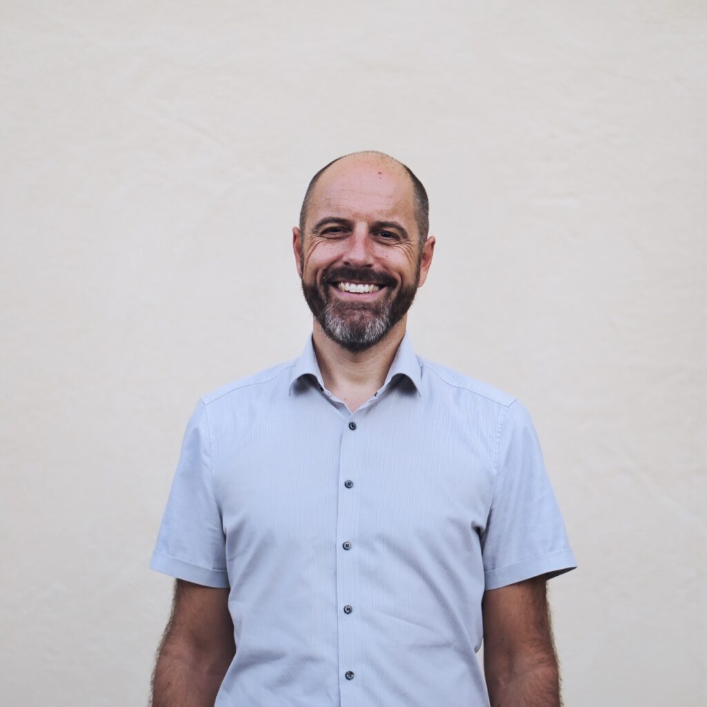Adrian Hakenjos
